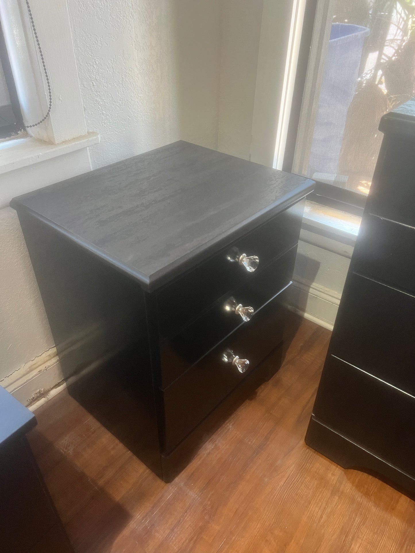 Brand new, Made in USA, Pre-assembled, 4 Piece bedroom set. Comes with 6 drawer dresser, mirror, 5 chest of drawers, and night stands
