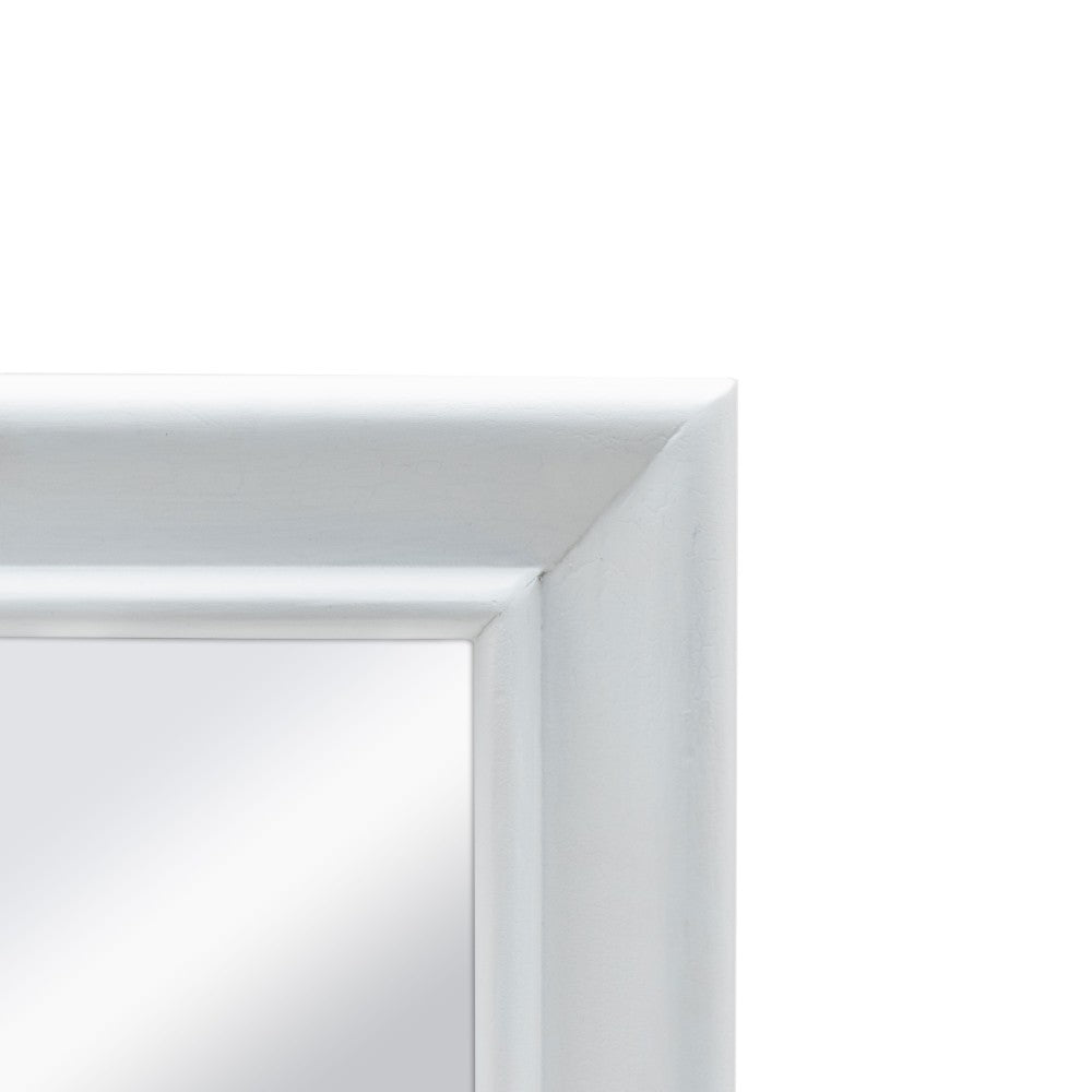 Sea Winds Kauai White 4pc Bedroom Set with King Bed