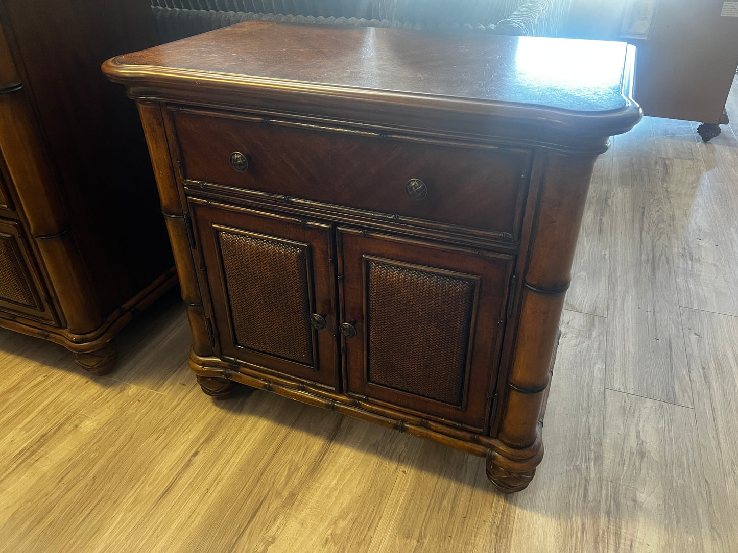 3 PC Bamboo Harverty's Dark Wood Bedroom Set.