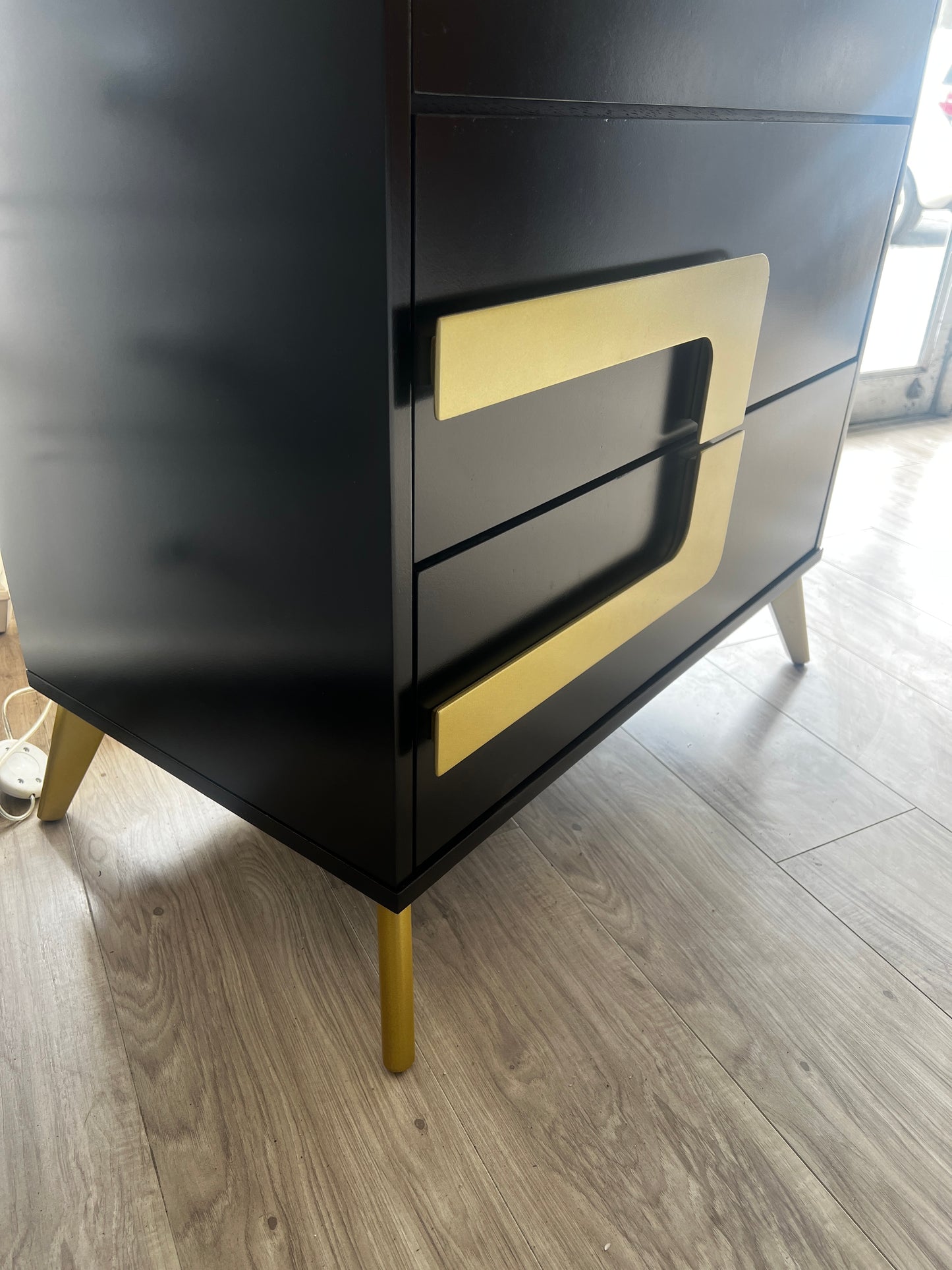 New Black Westley Chest of Drawers