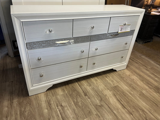New Sadeel 6 Drawer Dresser with 2 Hidden Jewelry Drawers