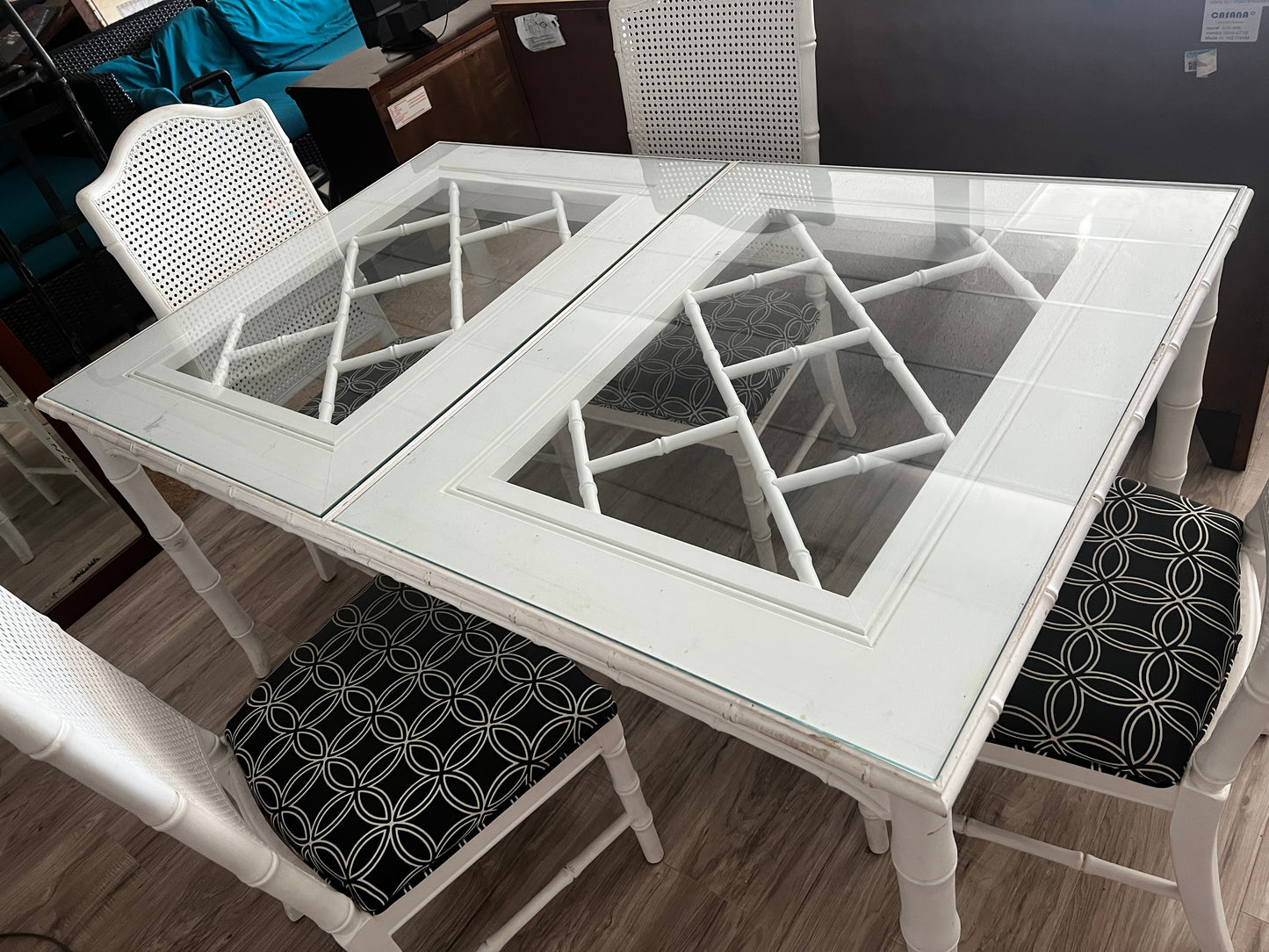 Faux Bamboo Dining Room Table with 4 Chairs and a leaf